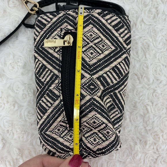 PurseN Raffia Aztec Pattern Small Crossbody Insulated Black & Tan - Picture 10 of 12